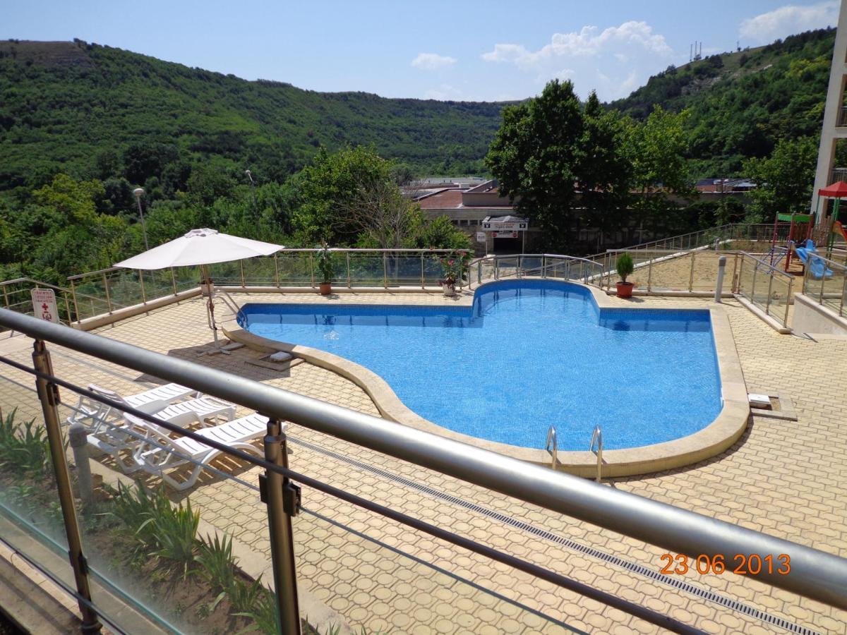 Kavarna Hills Apartments Exteriör bild